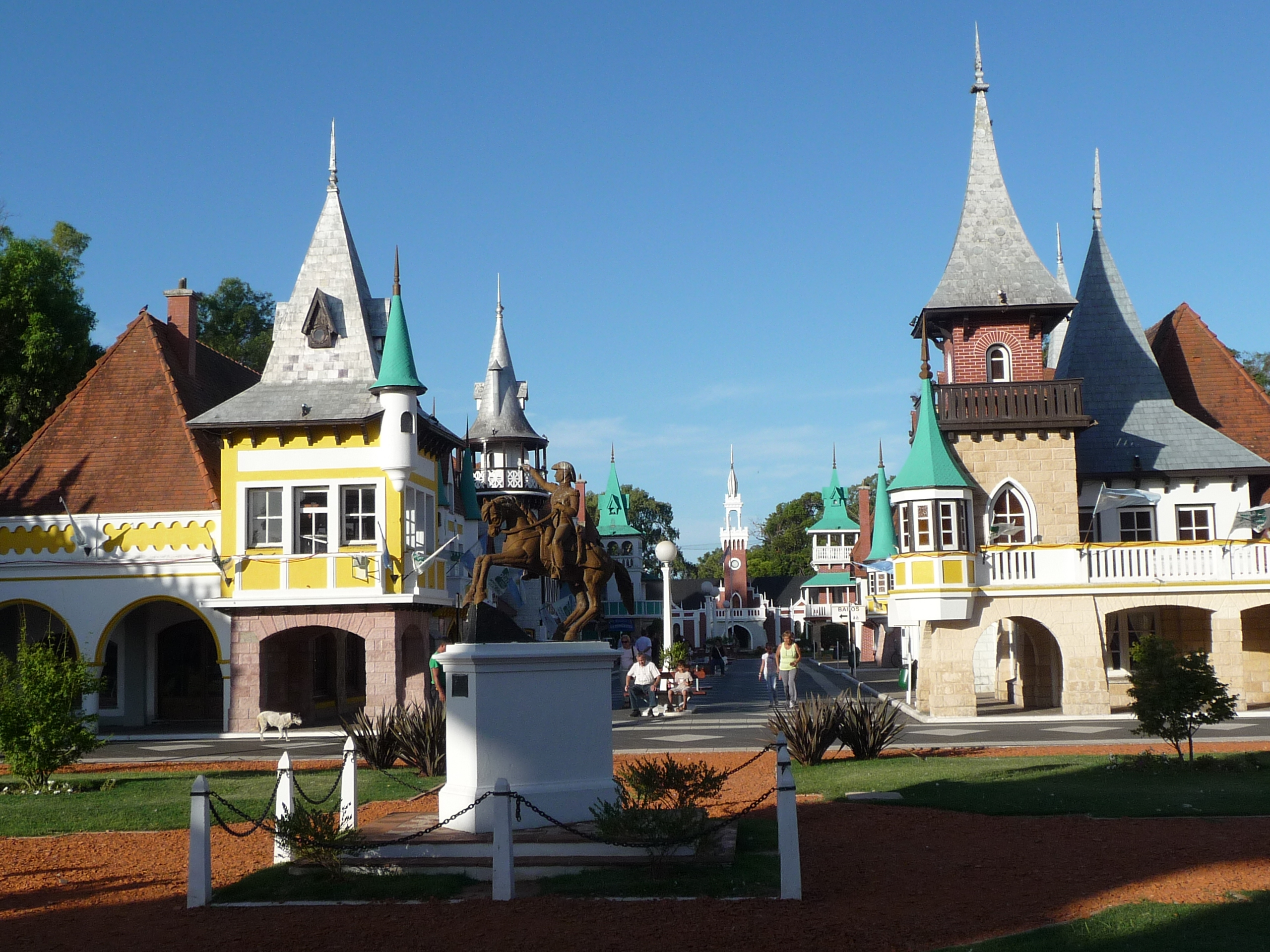 República_de_los_Niños_-_Plaza_San_Martín