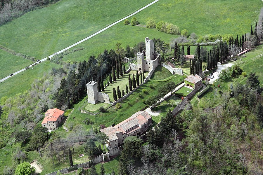 castello-di-romena1
