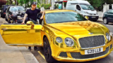 “GIOVANI E RICCHI” la prima puntata su Rai2 – Bentley d’oro, Maserati in velluto nero, scarpe da 5000 sterline…