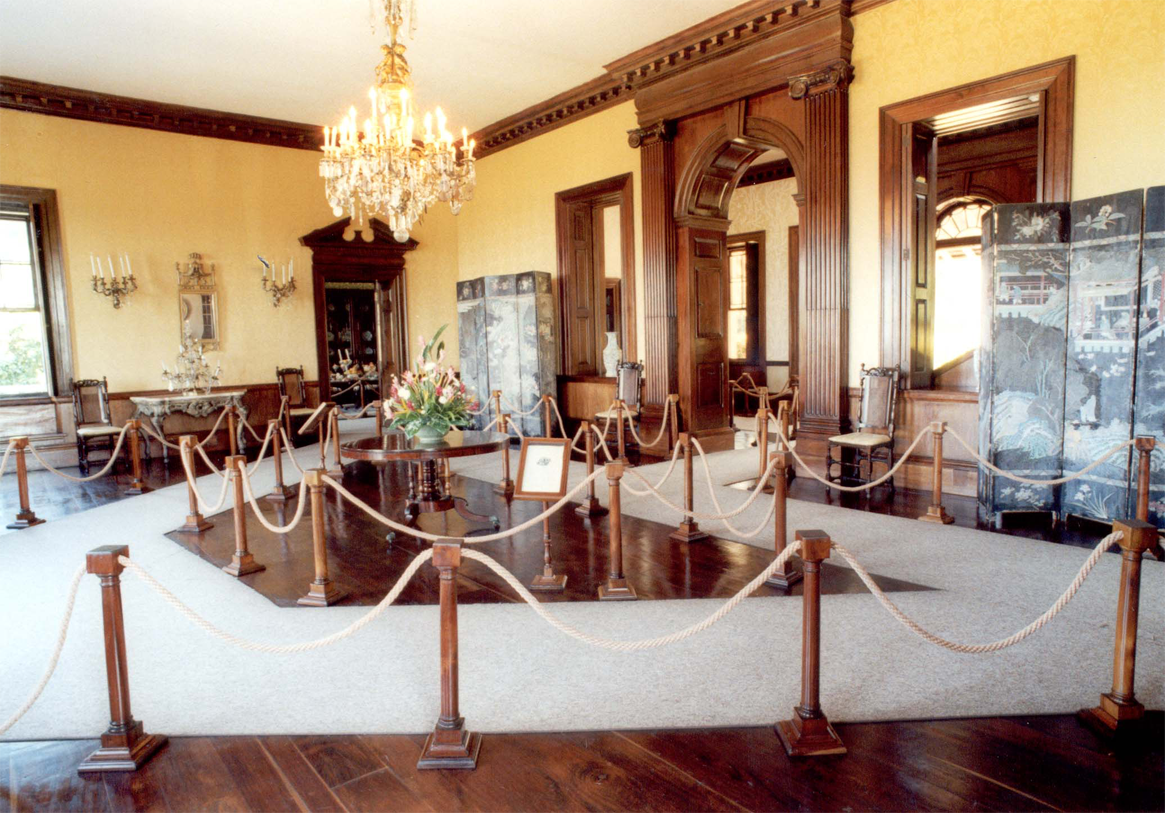 rhd_slides_0003_Layer-7