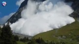 Un video da brivido: Il ghiacciaio del Wetterhorn precipita per le alte temperature. 
